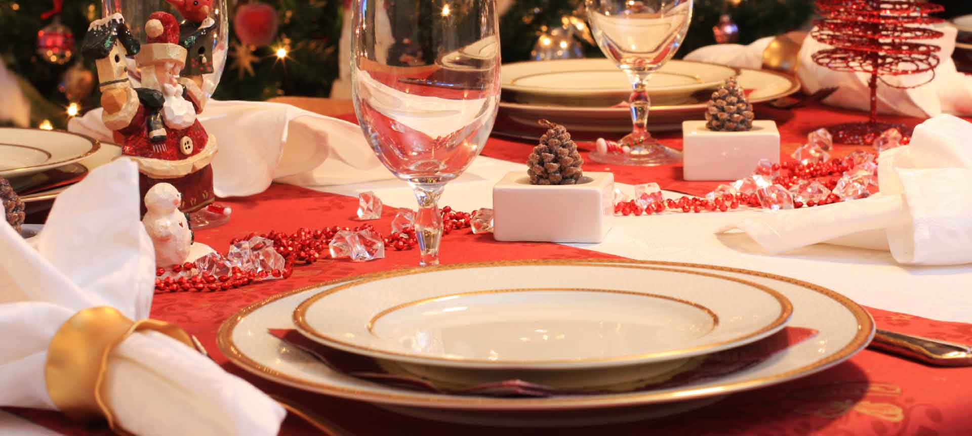 Have Dinner with Santa at Golden Ocala