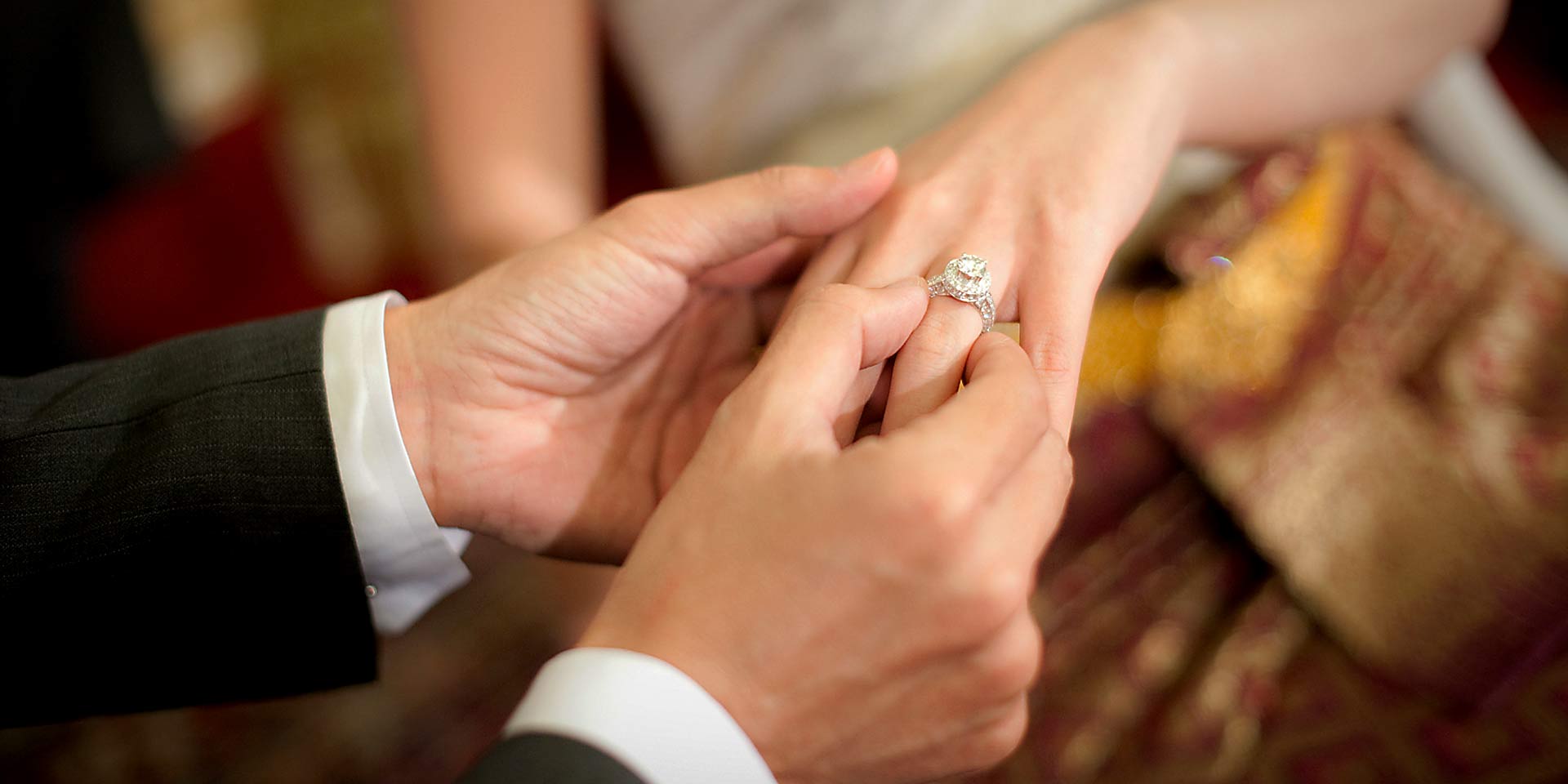 Have a successful marriage proposal with our tips!